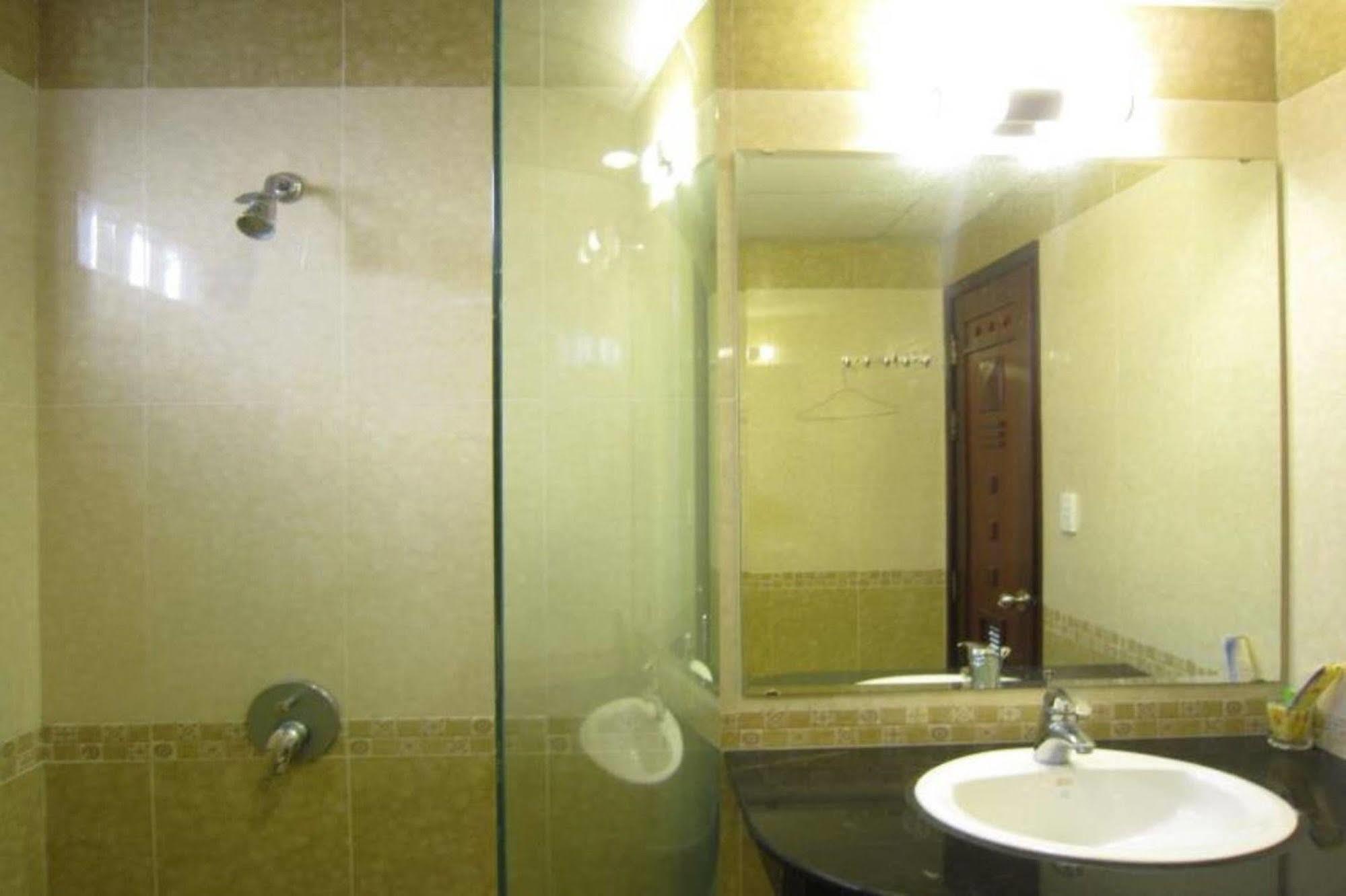 Quy Thanh Hotel Ho Chi Minh-Byen Eksteriør billede